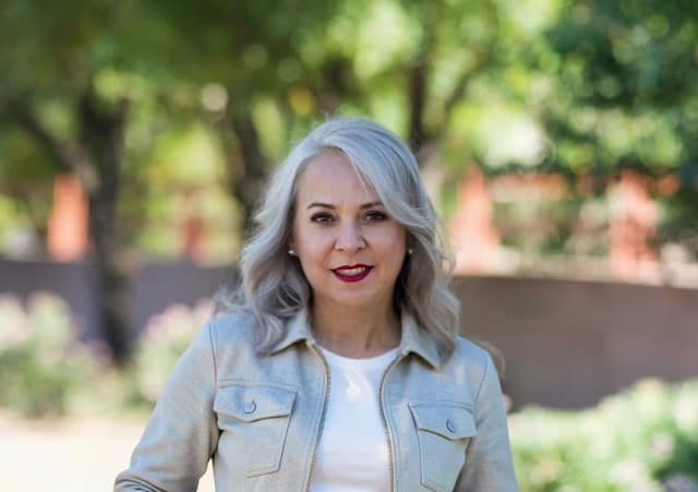 Isela Godinez, Agent at Tyche Real Estate